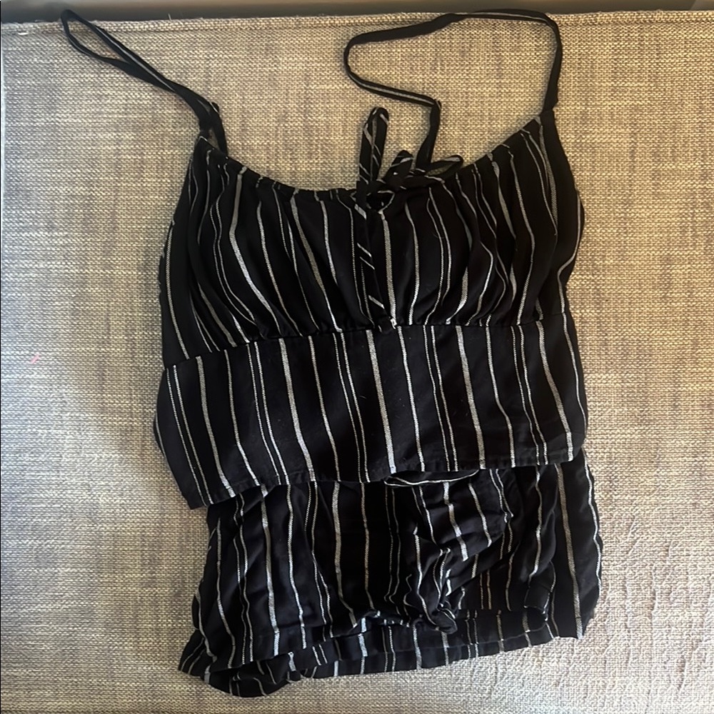 Hollister Top and Short Set